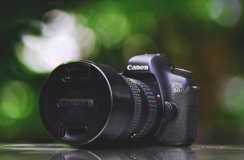 Dslr dan Mirrorless/Unsplash