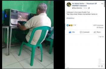 Bapak-bapak asyik mabar di warnet. (Facebook/ Kii Sobat Santui)