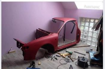 Setup gaming dengan bodi mobil asli. (Facebook/ Shifter3)