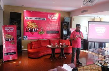 Joseph Marthinus Gultom selaku Regional Head Smartfren South Central Java saat mengenalkan produk baru Smartfren. (HiTekno.com/ Rezza Rachmanta)