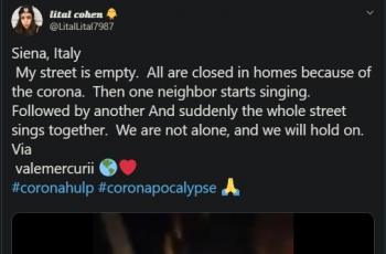 Warga Italia bernyanyi bersama di tengah masa lockdown. (twitter/LitaLital7987)