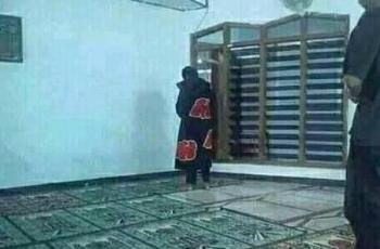 Penampakan Akatsuki ''tobat''. (Facebook/ Rakyat +62)3