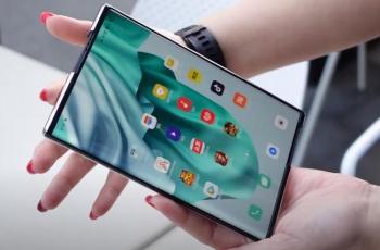 Hands-on Oppo X 2021. (YouTube/ Sami Tech Tips)