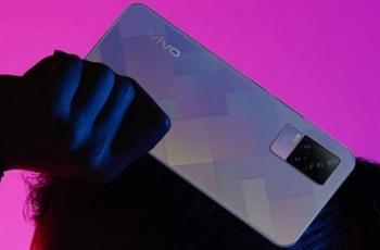 Teaser Vivo Y73. (Twitter/ nipunmarya via GSM Arena)C