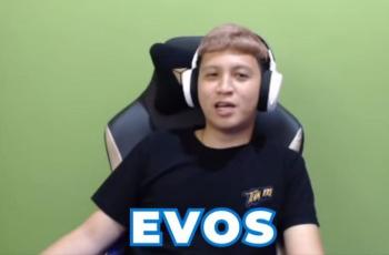 RRQ Xin mendukung EVOS di MSC 2021. (YouTube/ MPL Indonesia)