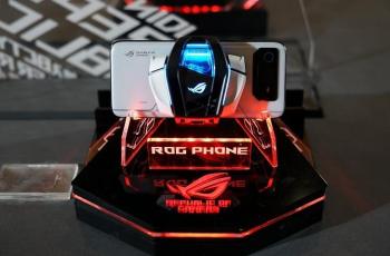 Anti Low-batt! Ini Dia 7 HP dengan Baterai Paling Awet di 2025