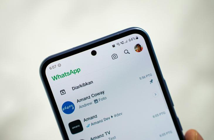 Ilustrasi WhatsApp. [Unsplash/Amanz]