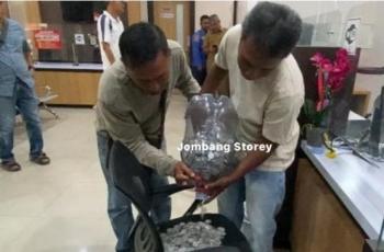 Pajak Bumi dan Bangunan Naik Hingga Ribuan Persen di Jombang, Warga Protes!