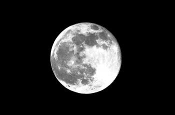 Fenomena Langka Bulan Hitam Bakal Terjadi 3 Hari Lagi, Bisa Dilihat dari Indonesia?