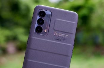 Realme Pamer HP Baru dengan Baterai Lebih dari 10.000 mAh