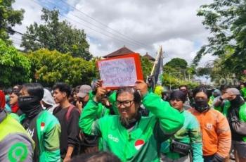 Aplikasi Ojol Bisa Ubah Lokasi, Warganet Malaysia hingga Singapura Ramai Kirim Makanan Demi Bantu Driver Demo