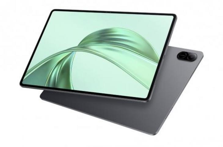 Honor Pad X9a. [Honor]