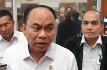 Sempat Unfollow, Budi Arie Terciduk Follow Lagi Akun Instagram Prabowo