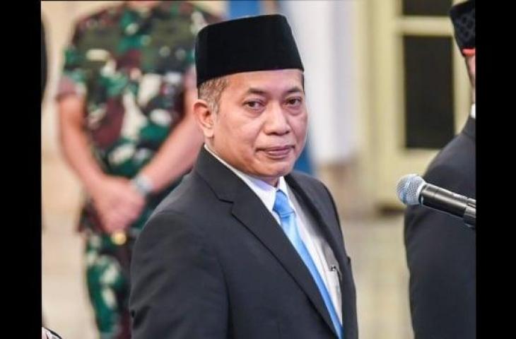 Menteri Koperasi Ferry Juliantono mengikuti pelantikan menteri dan wakil menteri Kabinet Merah Putih di Istana Negara, Kompleks Istana Kepresidenan, Jakarta, Senin (8/9/2025). [ANTARA FOTO/Galih Pradipta/tom]