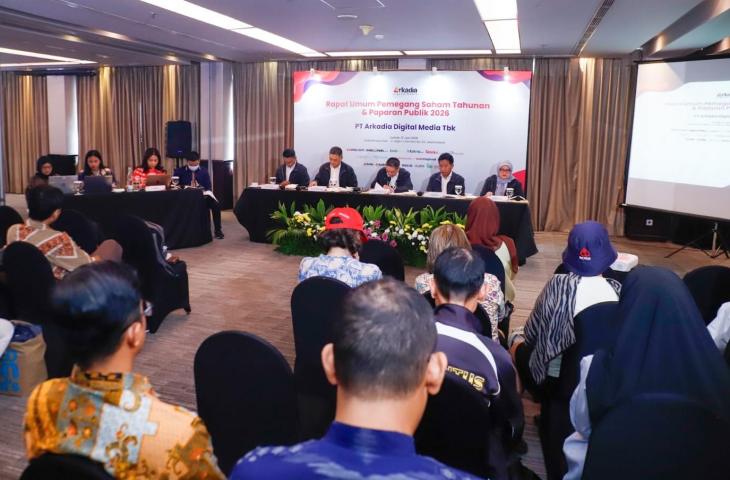 Suasana Rapat Umum Pemegang Saham Tahunan (RUPST) PT Arkadia Digital Media Tbk di Hotel Kimaya Slipi, Jakarta, Jumat (12/6/2026). [Alfian Winanto/Suara.com]